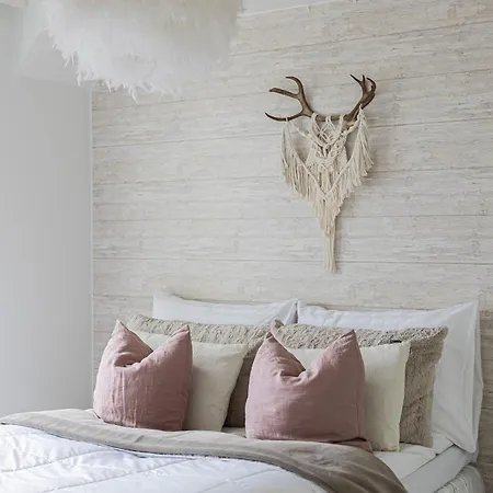 Aurora With Sauna By Booklapland