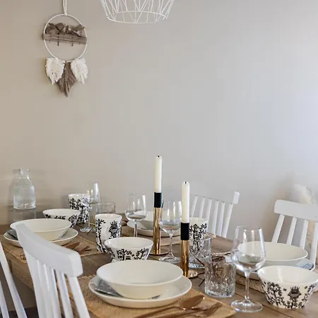 Aurora With Sauna By Booklapland روفانييمي