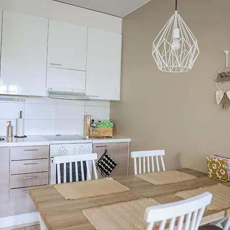 شقة Aurora With Sauna By Booklapland *