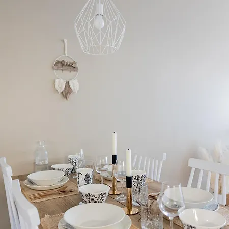 شقة Aurora With Sauna By Booklapland