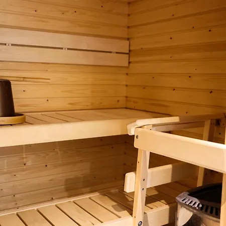 Aurora With Sauna By Booklapland * روفانييمي